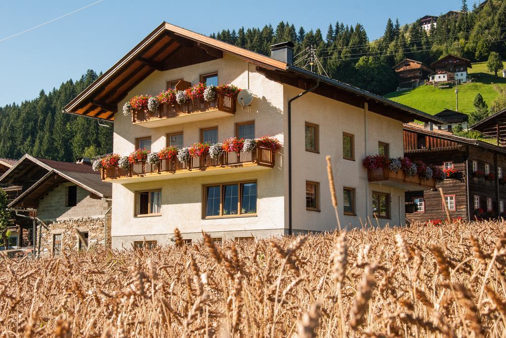 Haus Guggenberger Hotel Liesing Ngoại thất bức ảnh
