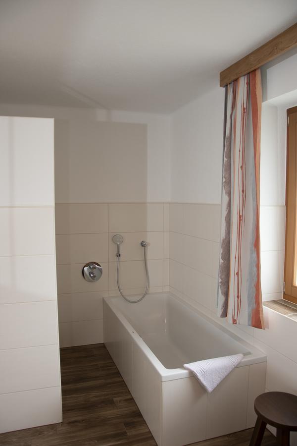 Haus Guggenberger Hotel Liesing Ngoại thất bức ảnh
