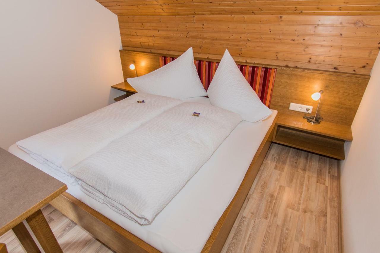 Haus Guggenberger Hotel Liesing Ngoại thất bức ảnh