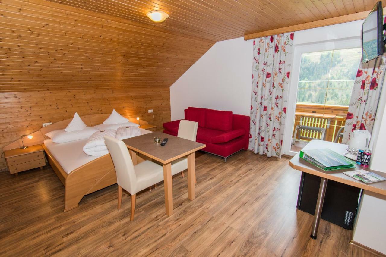 Haus Guggenberger Hotel Liesing Ngoại thất bức ảnh